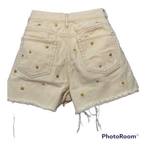 High waisted Jean cutoff shorts